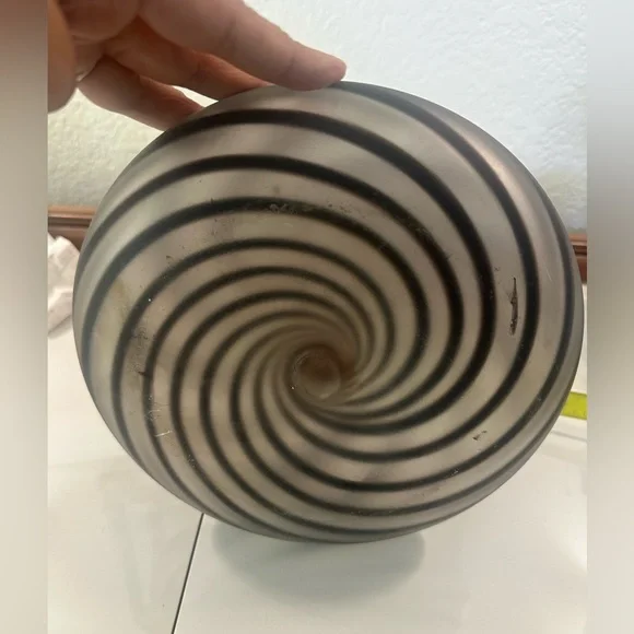 Vintage bohemian satin glass swirl studio art vase